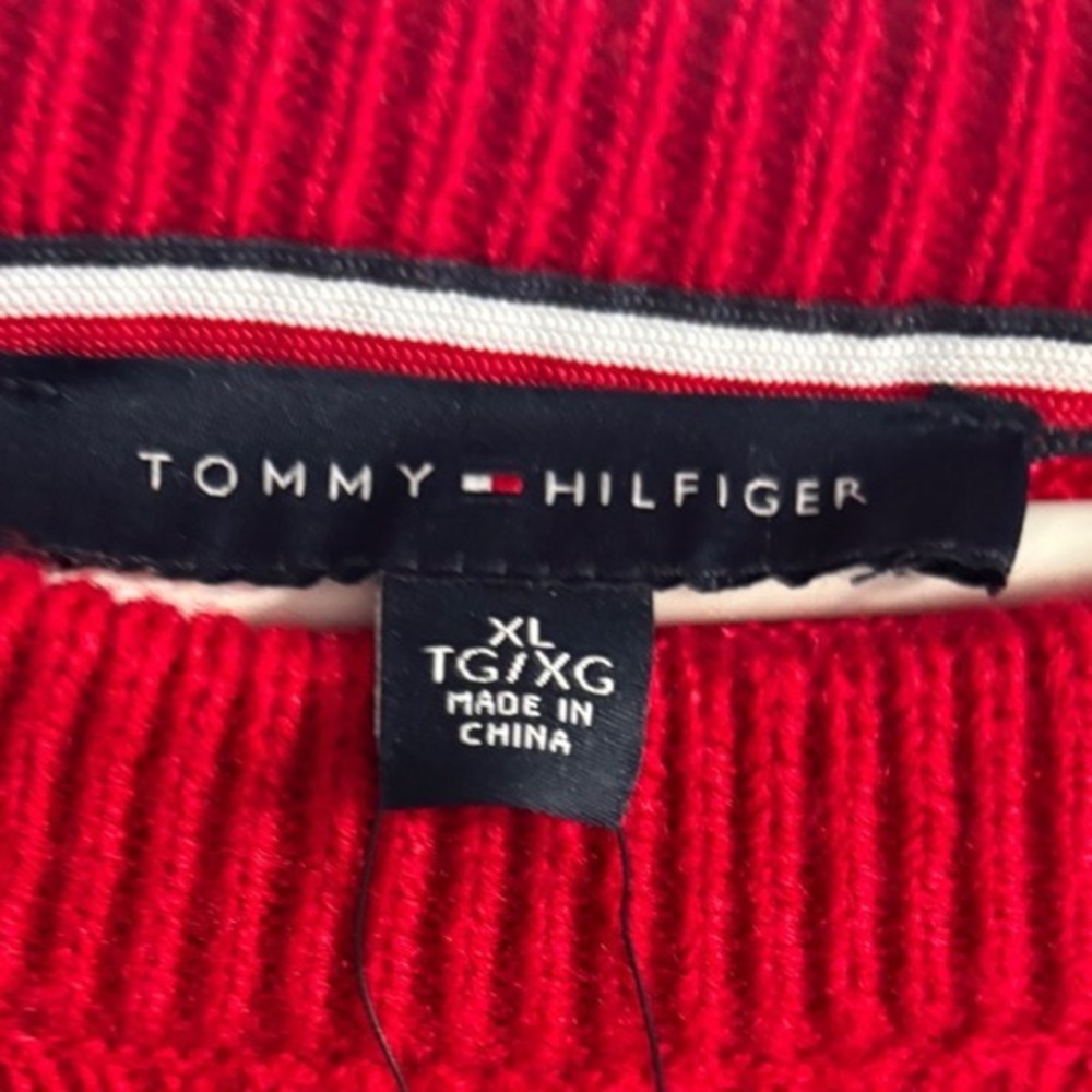 Tommy Hilfiger-Crew Neck Sweater With‎ Embroidered Logo Size XL- nwt- $79 msrp - Picture 4 of 4